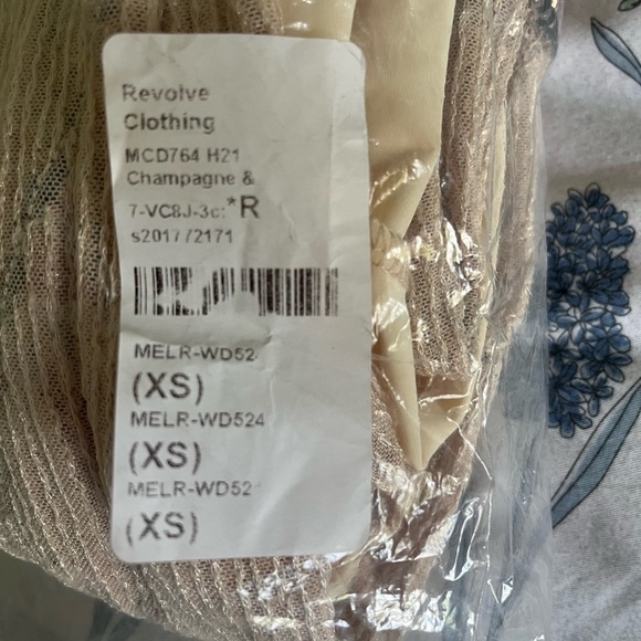 x Revolve Coreen Gown in Champagne and Black by Michael Costello XS - Picture 5 of 5